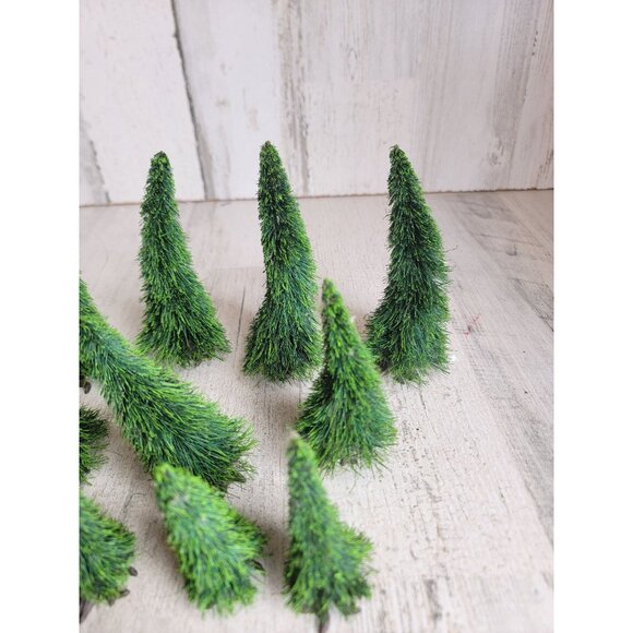 Dept 56 tree green mini pine village accessory Xmas set - Picture 4 of 6